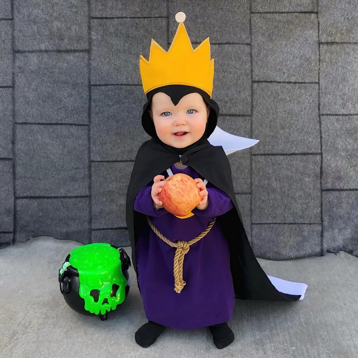 DIY Evil Queen Costume 