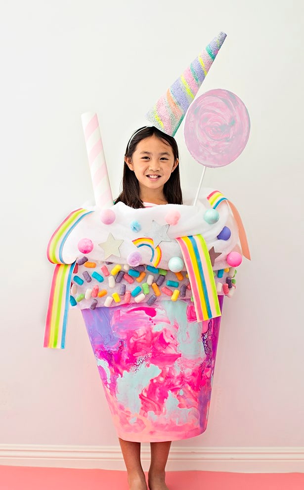 DIY Unicorn Candy Milkshake