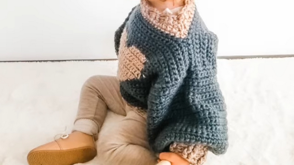 Easy Crochet Puffy Sleeves Sweater with Free Pattern 1