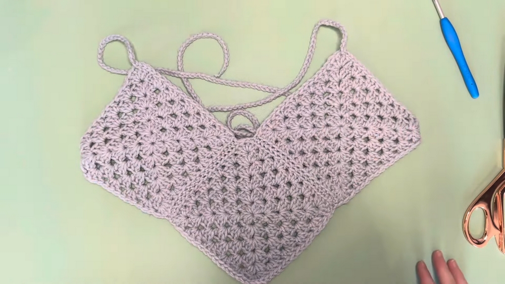 Elegant Crochet Triple Granny Square Top Pattern 1