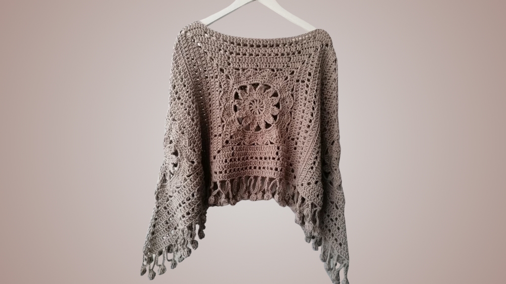 How to Crochet Poncho with Pompoms 1