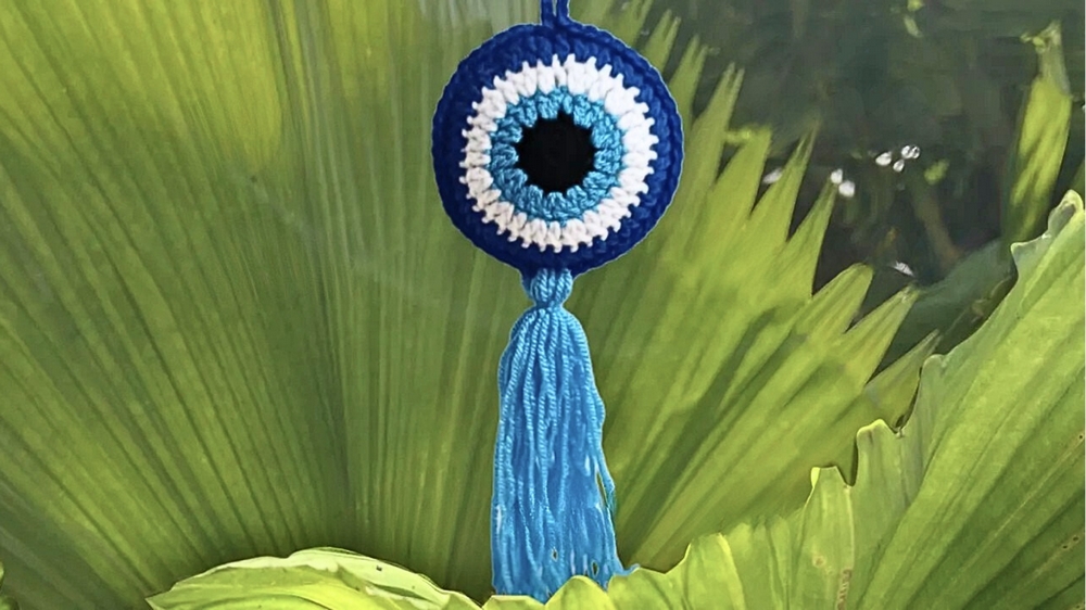 How to crochet Evil Eye tutorial free pattern 1