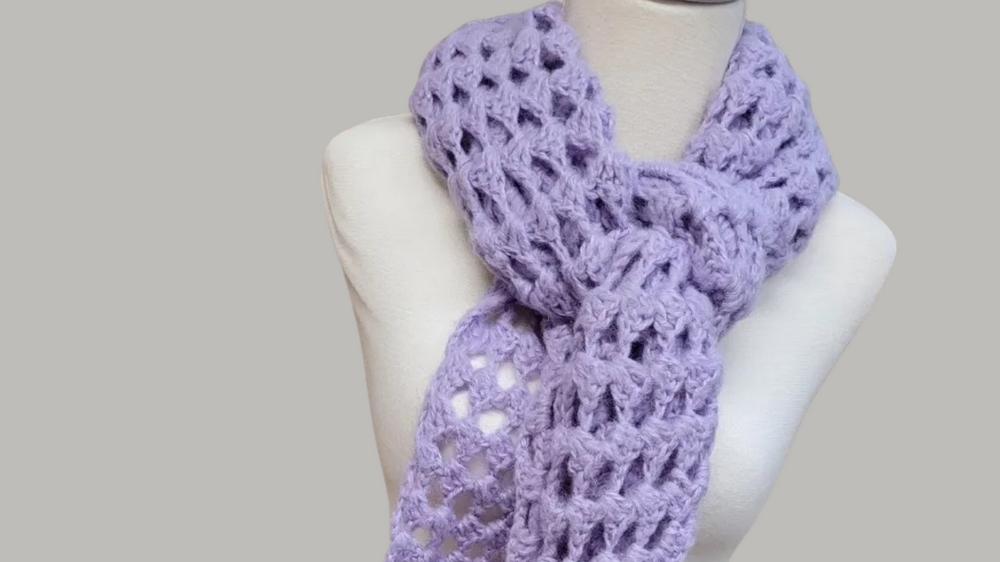 Stylish Crochet Scarf Pattern 1