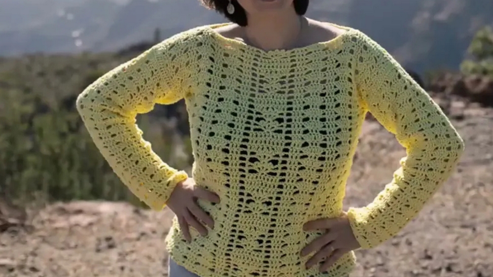 Chic Crochet Women's Spring Blouse Pattern 1