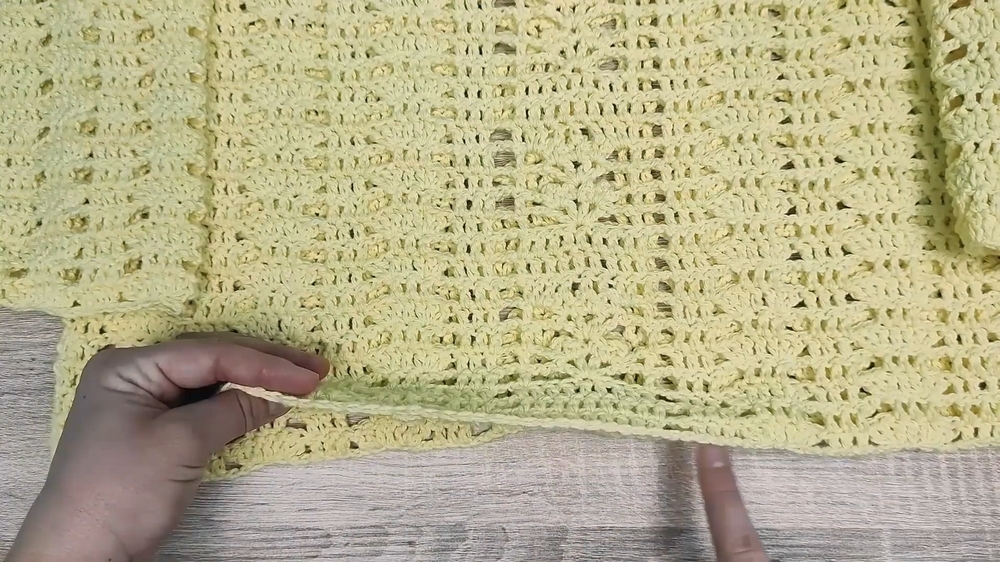 Chic Crochet Women's Spring Blouse Pattern 5