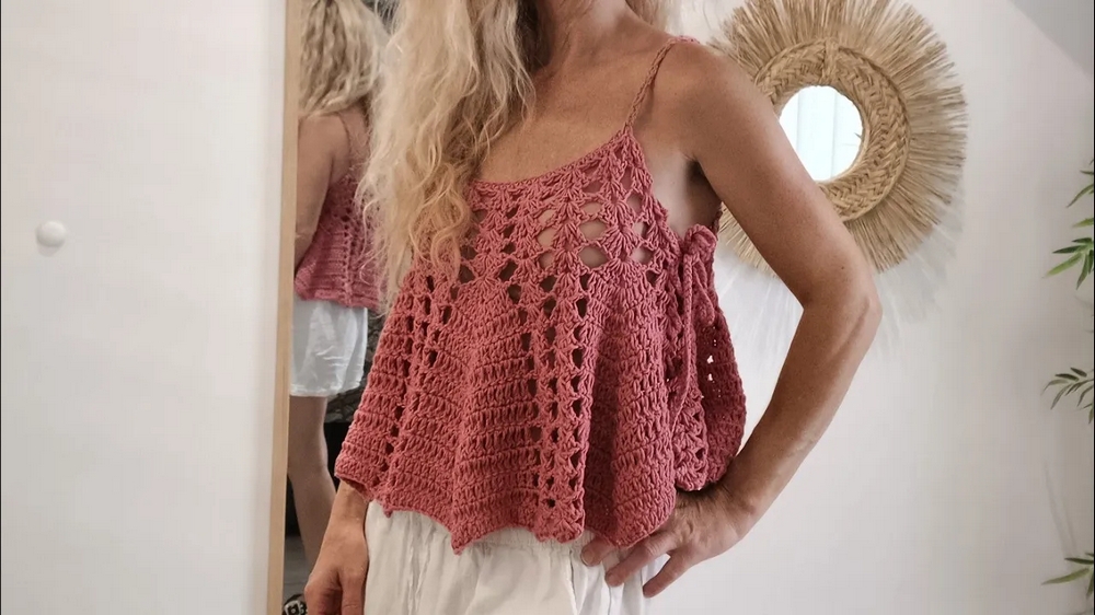 Crochet flared blouse Pattern 1