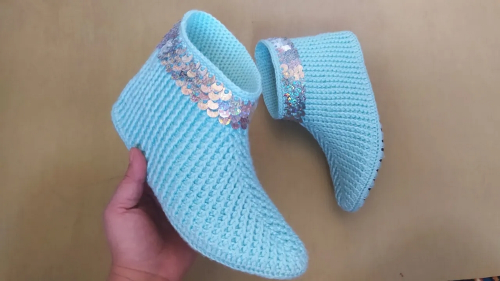 Glam Crochet Sequin Booties Models That Bring Joy to Every Step 1