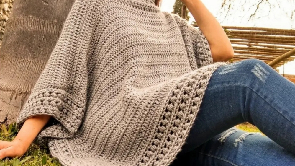 Stunning Crochet Gardenia Poncho Pattern 1