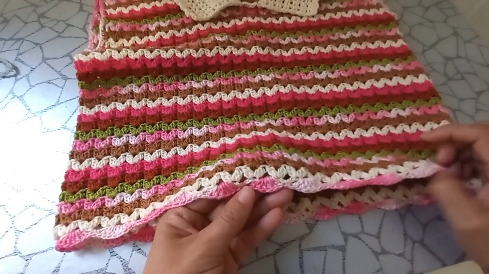 Trendy Crochet Dulce Blouse Pattern 5