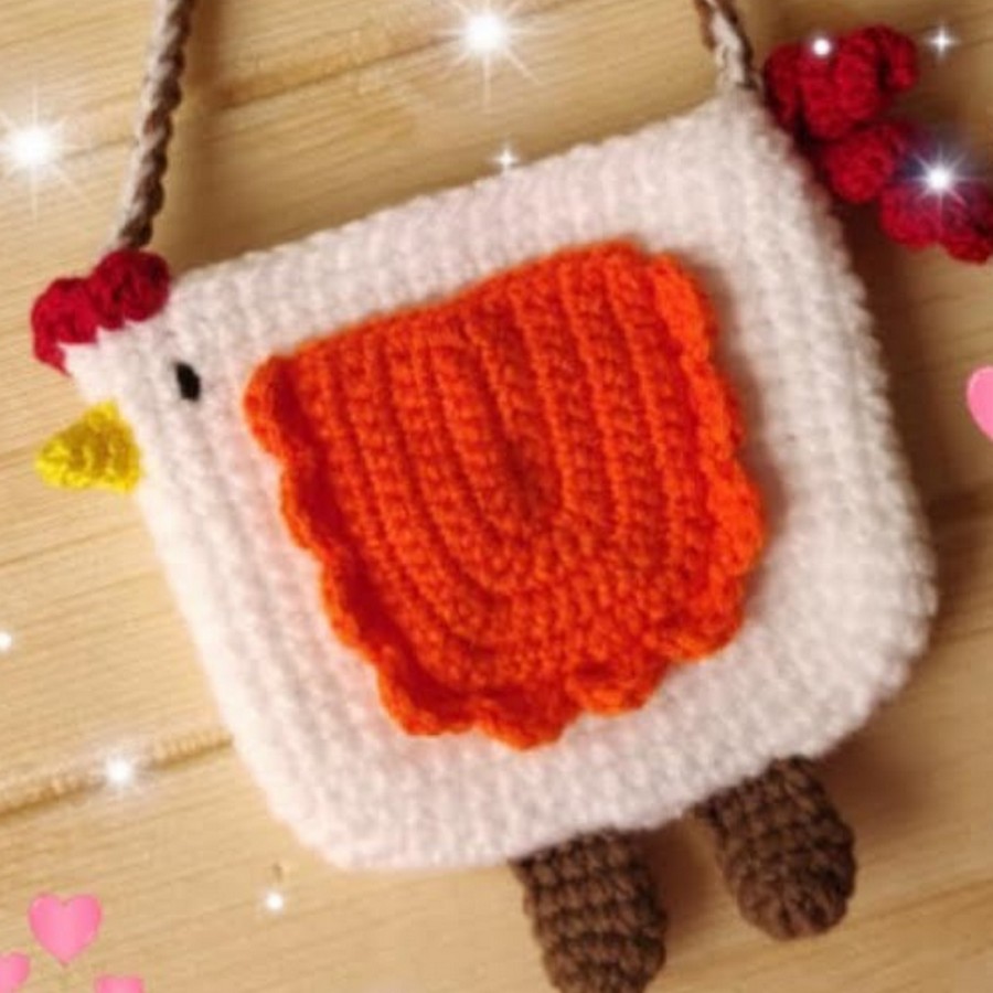 Fancy Crochet Hen Bag Pattern That’ll Make You Smile - DIYsCraftsy