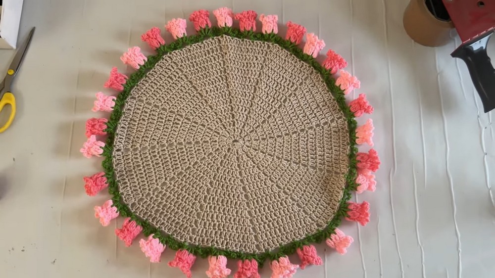 Beautiful Crochet Bouquet Blanket Pattern for All Seasons - DIYsCraftsy
