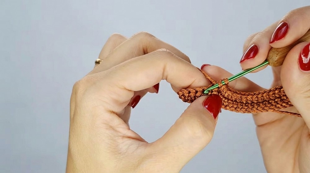 Colorful Crochet Blouse - Easy Step-by-Step Tutorial - Only Basic Stitches! 3