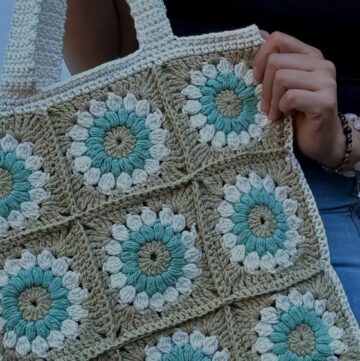 Crochet Granny Squares Bag Pattern 3