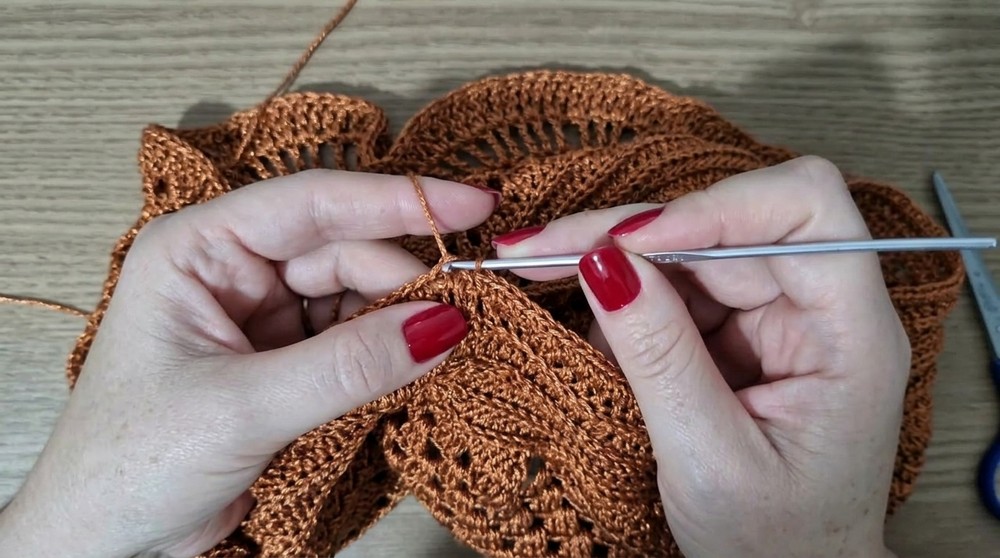 Crocheted skirt for beginners 5