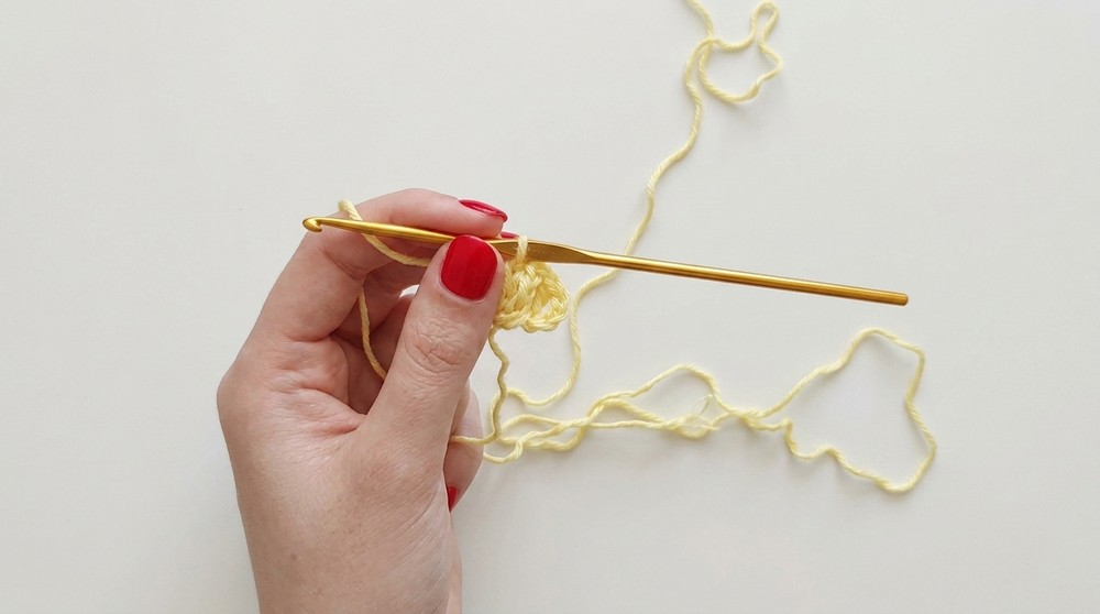 How to crochet a poncho 3