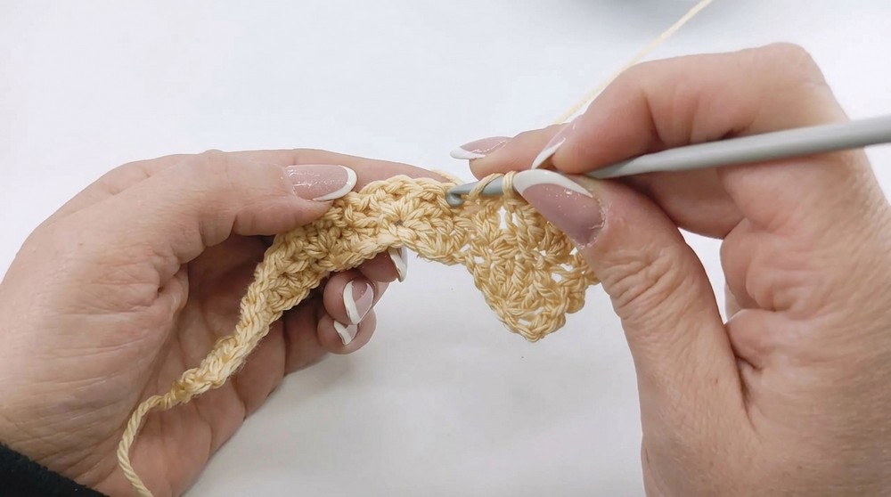 TUTORIAL Carezza Neck Warmer 4