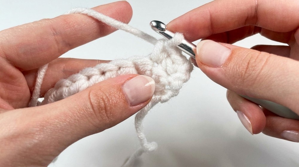 Crochet Christmas Bauble Pattern