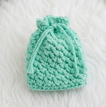 Crochet Drawstring Mini Pouch Pattern