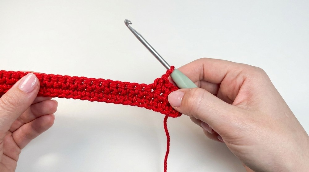 Crochet Strap Bag Pattern