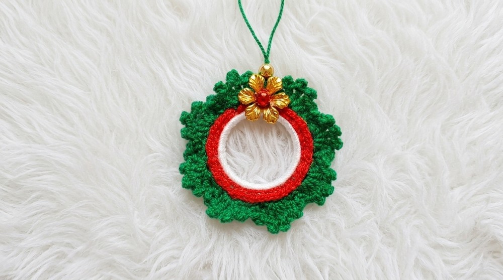 Crochet Christmas Wreath Pattern 4