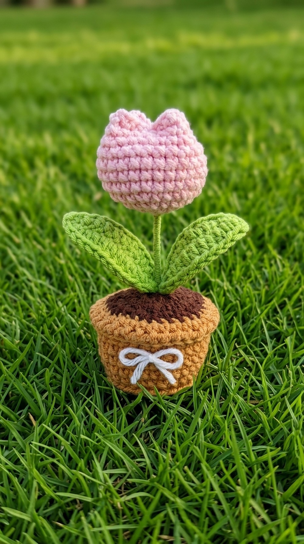 Crochet Mini Tulip Pot Pattern