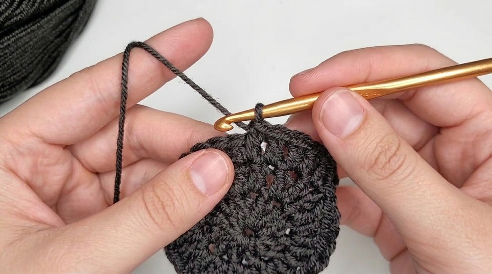 Crochet Cat Coaster Pattern 2