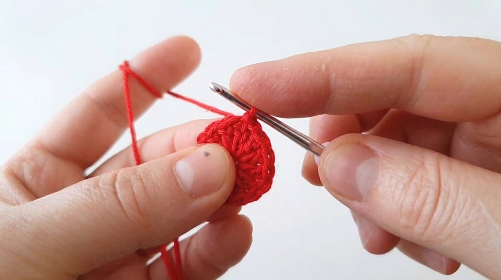 Crochet Drawstring Pouch Pattern 1