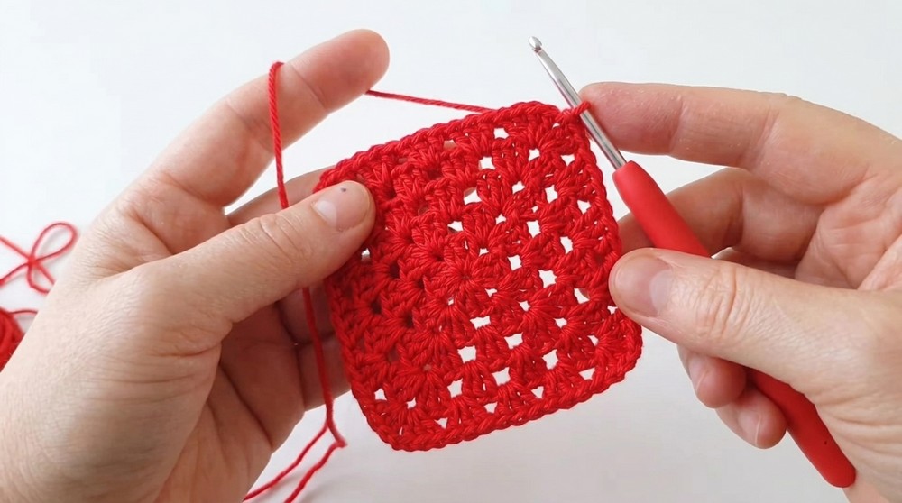 Crochet Drawstring Pouch Pattern 2