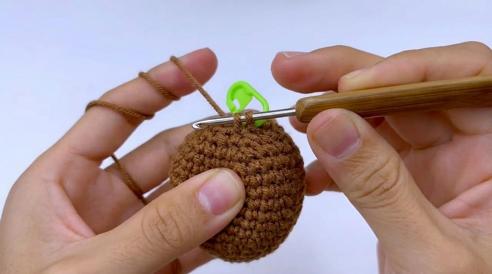 Crochet Easter Egg Bunny Pattern 3