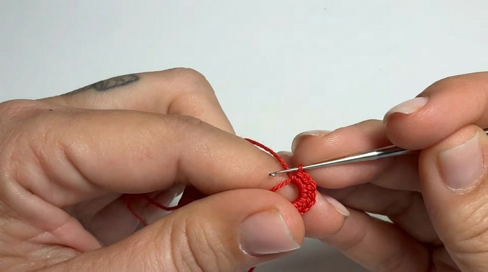 Crochet Flower Earrings Pattern 1