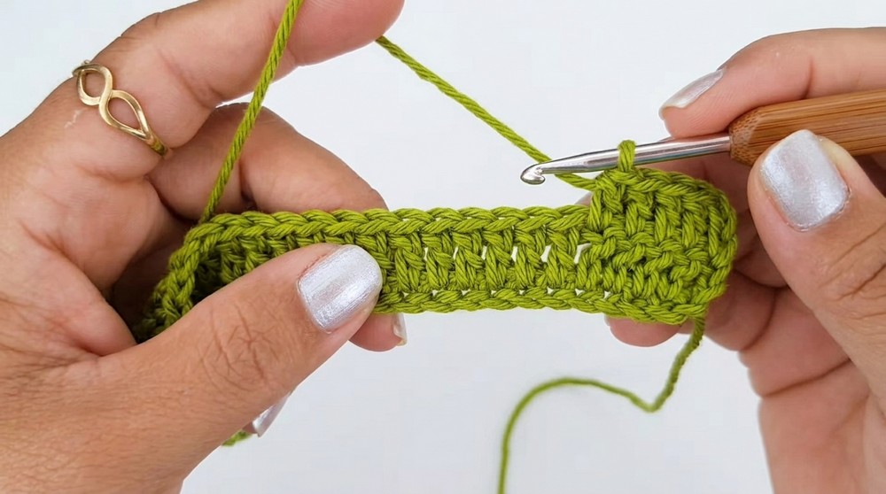 Crochet Frog Amigurumi Pattern 2