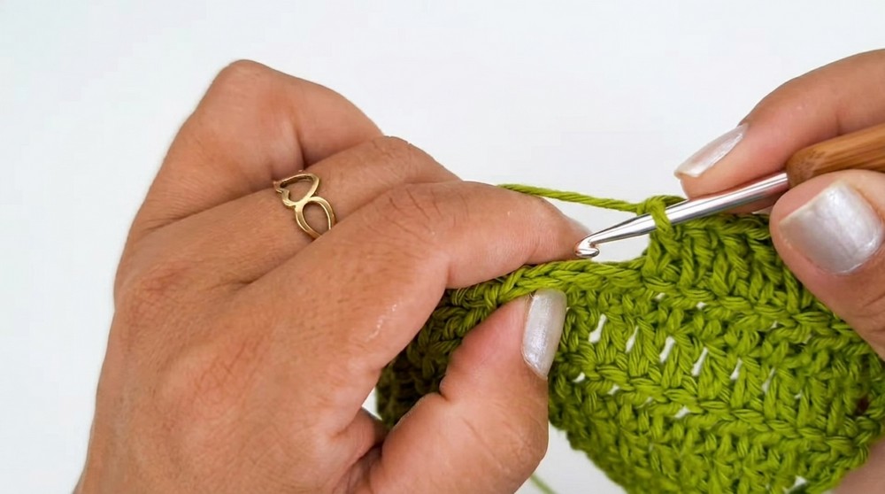 Crochet Frog Amigurumi Pattern 3
