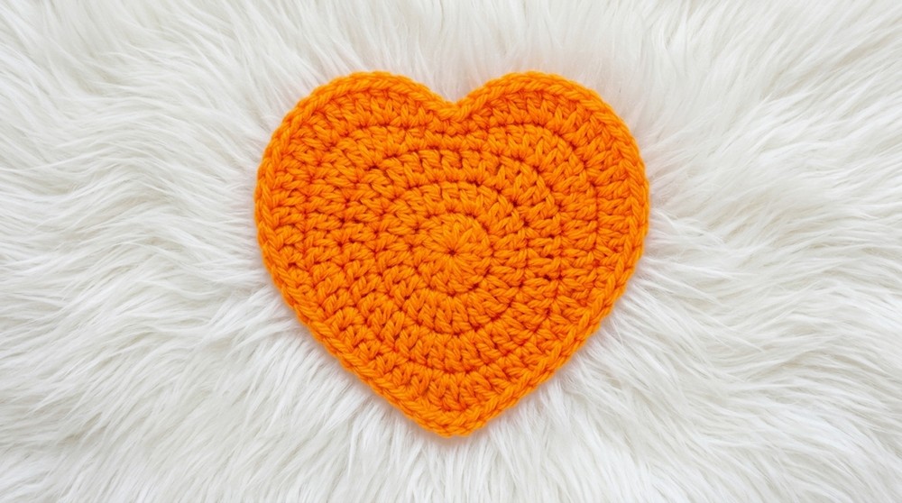 Crochet Heart Coaster Pattern 4