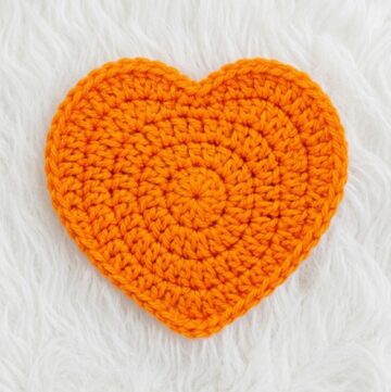 Crochet Heart Coaster Pattern 5