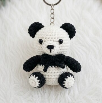 Crochet Panda Keychain Pattern 5