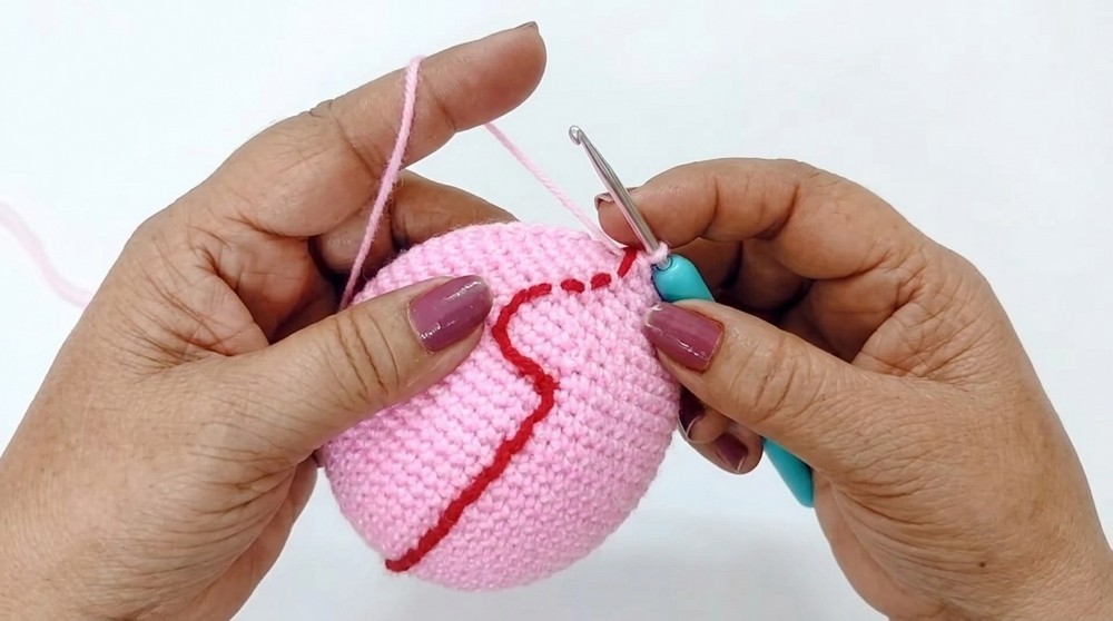 Crochet Pig Amigurumi Pattern 2