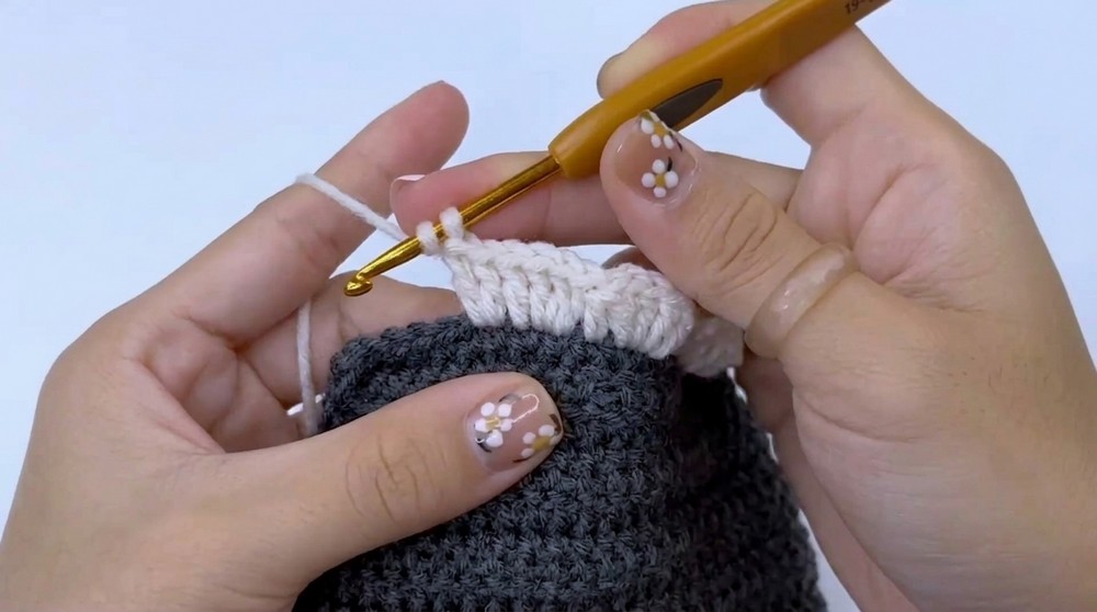 Crochet Pouch Handbag Pattern 3
