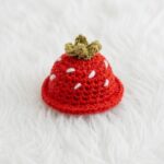 Crochet Strawberry Mini Hat Pattern 5