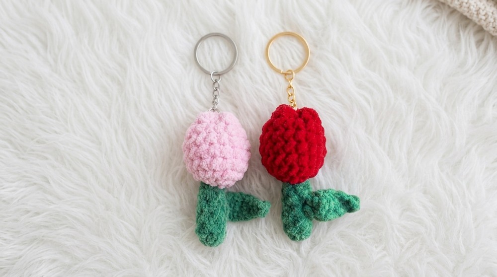 Crochet Tulip Keychain Pattern 4