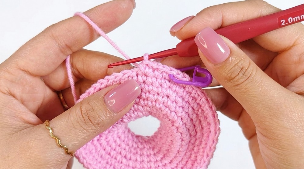 Crochet Amigurumi Donut Pattern 3