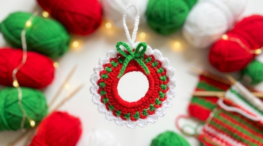 Crochet Christmas Wreath Pattern 4