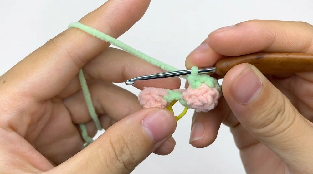 Crochet Patrick Star Pattern 1