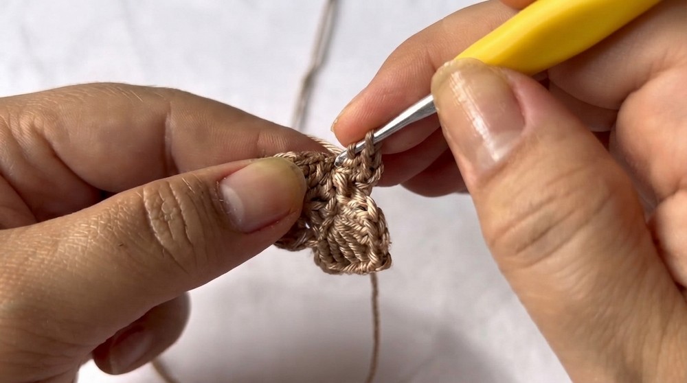 Crochet Persimmon Amigurumi Pattern 4