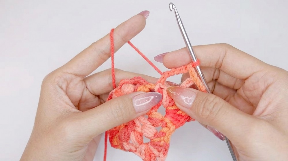 Crochet Star Keychain Pattern 2