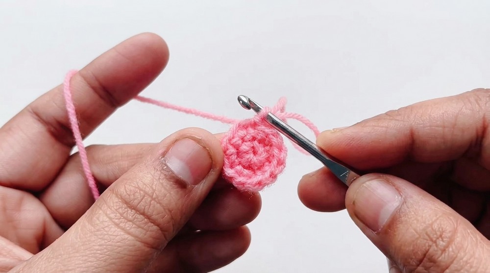 Crochet Teddy Bear Keychain Pattern 1