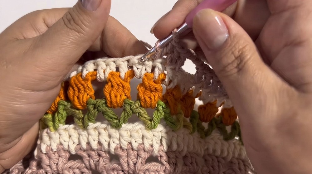 Oval Tulip Crochet Rug Pattern 5