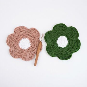 How To Crochet Flower Coaster Tutorial 11