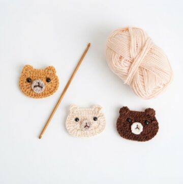 How To Crochet Little Bear Koguma Hair Clip Applique (11)