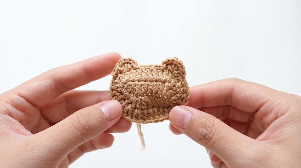 How To Crochet Little Bear Koguma Hair Clip Applique (7)