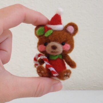Christmas Bear Mini Plushie Tutorial 1